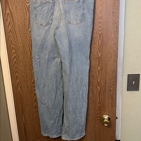 Universal thread Embellished Blue Jeans - Picture 3 of 5